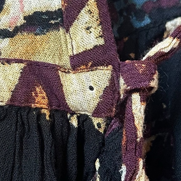 Free People On the Edge Floral Festival Flowy Black Multicolor Short Sleeve XS - Picture 6 of 6